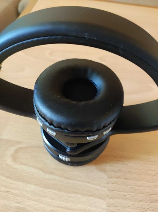 Bluetooth слушалки/колонки