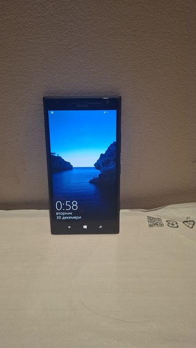 Продавам Nokia Lumia 1520