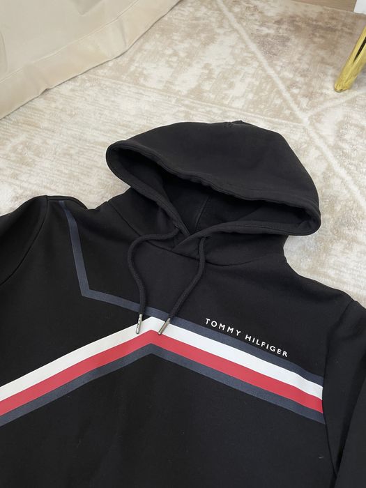 Худи Tommy Hilfiger