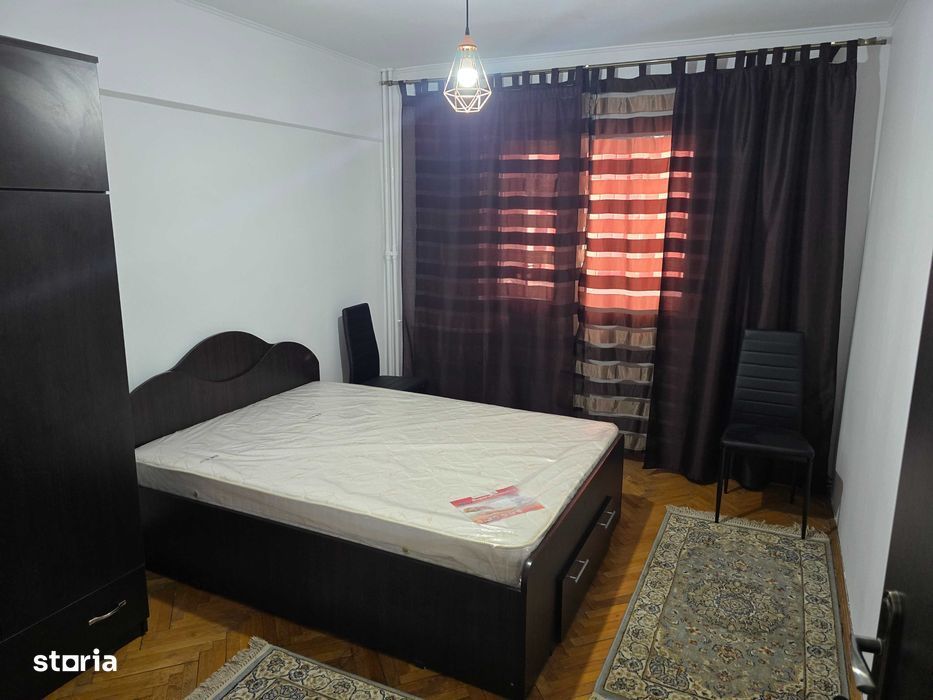 Apartament de inchiriat , 3 camere, zona Ultracentrala-Iasi