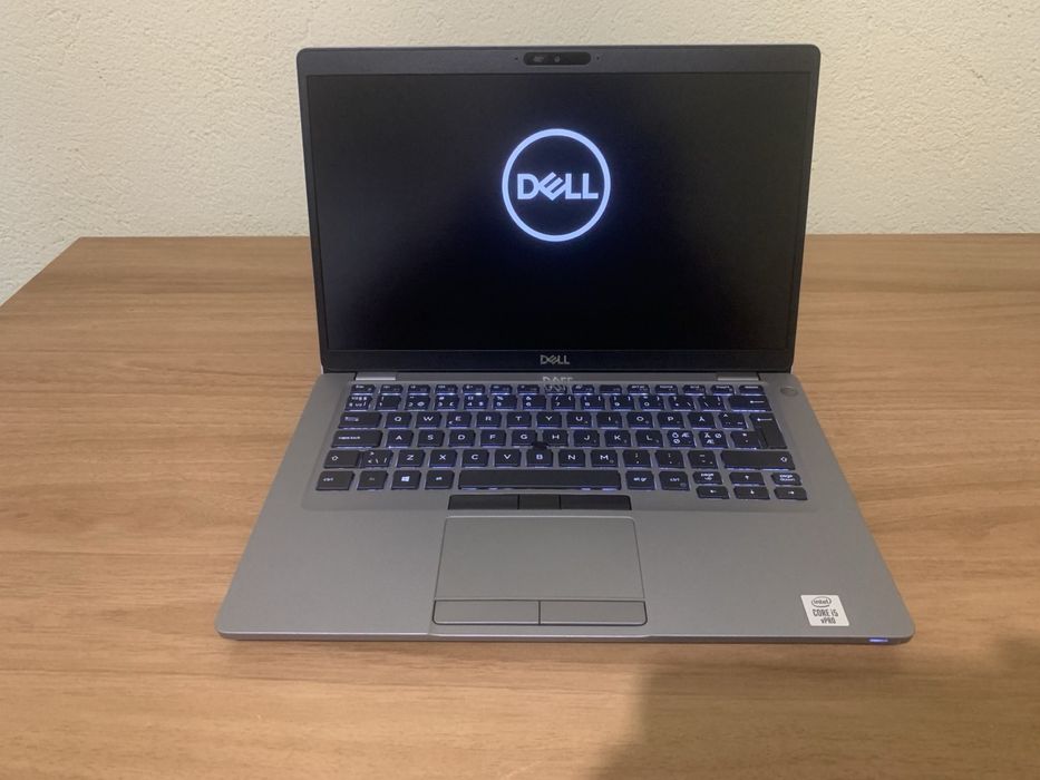 Продавам ултрабук Dell 5410
