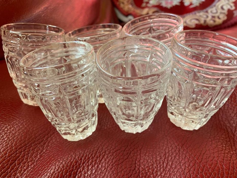 Продам хрустальные вещи.