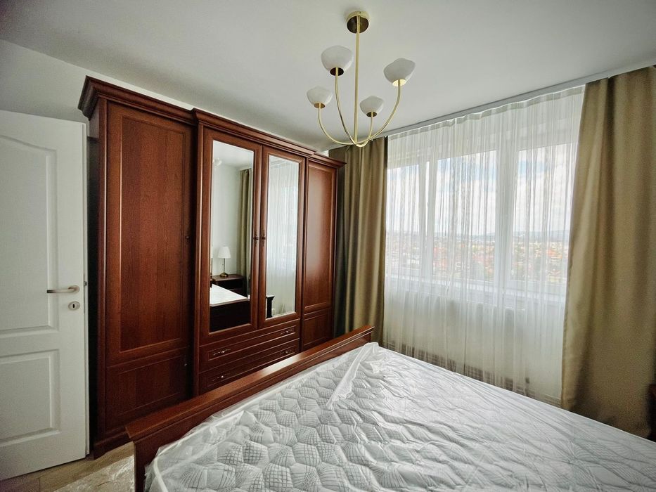 Închiriez apartament 2 camere