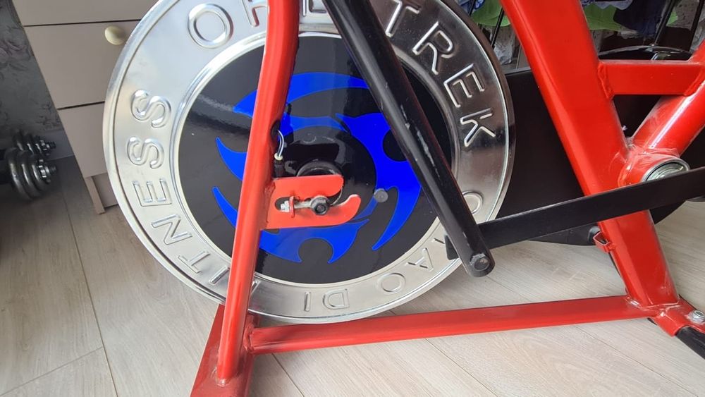 Велотренажер для рук и ног