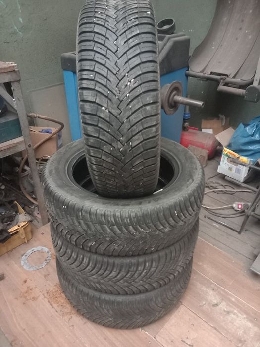Anvelope de iarna 205 55 16