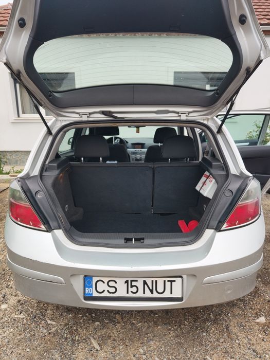 OPEL Astra 2010 — imagine 5