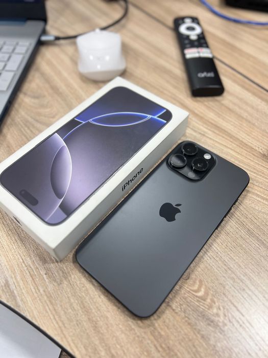 iPhone 16 Pro Max — Идеальное состояние (100% АКБ, Гарантия)