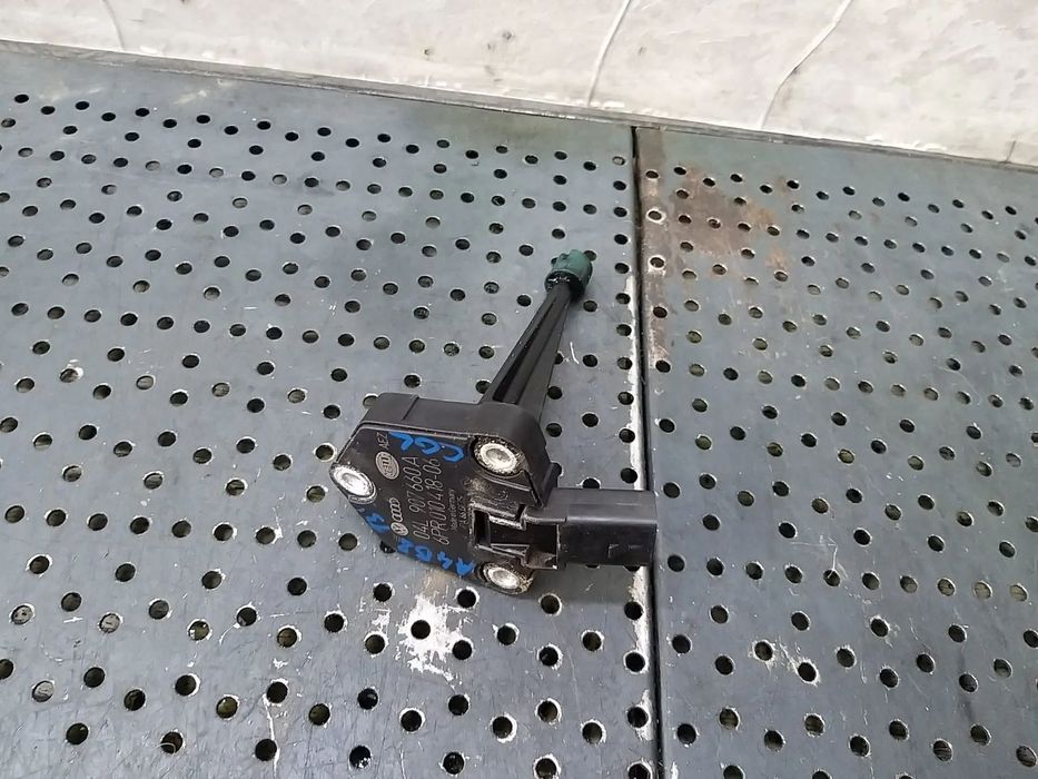 Sonda baie ulei 2.0 tdi audi a4 b8 8k 04l907660a 6pr01041806