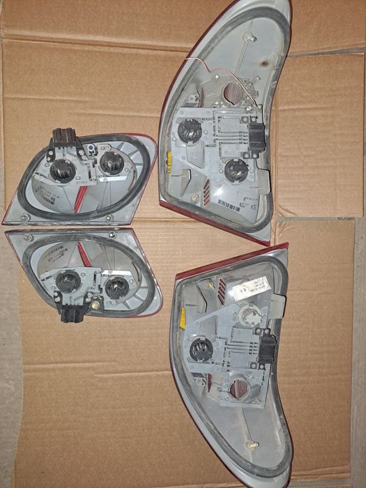 W210 дорест задний плафон в сборе