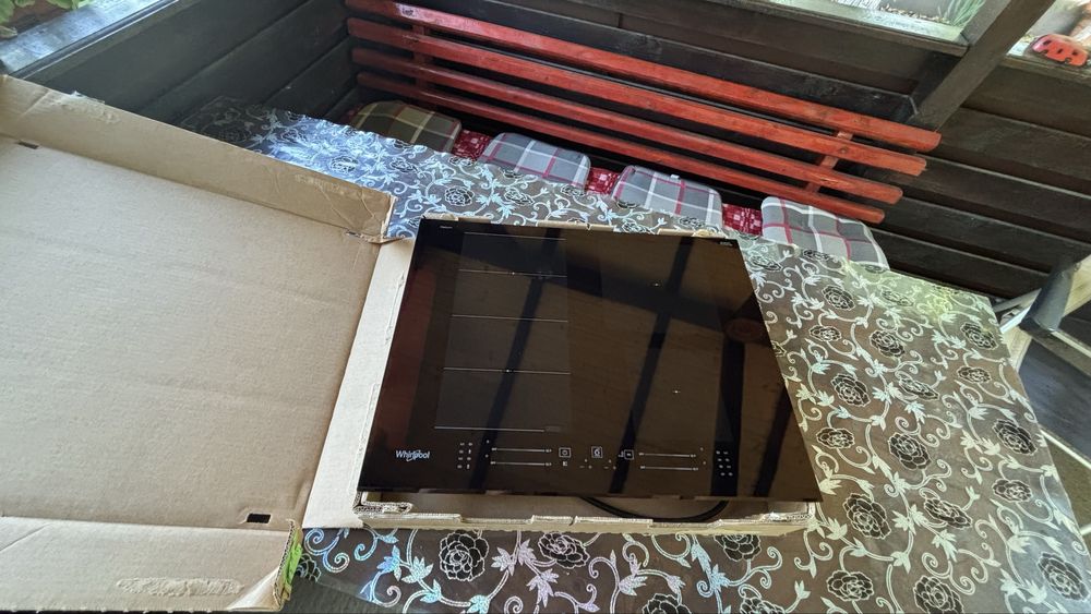 Plita inductie Whirlpool iXelium, FlexiSide, PowerManagement