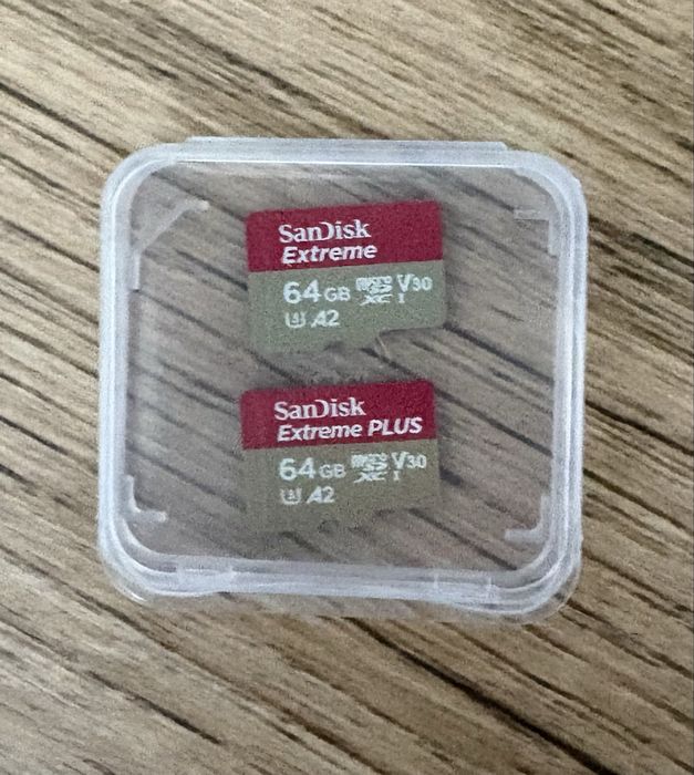 2 Carduri de memorie  pentru sisteme supraveghere video microSD