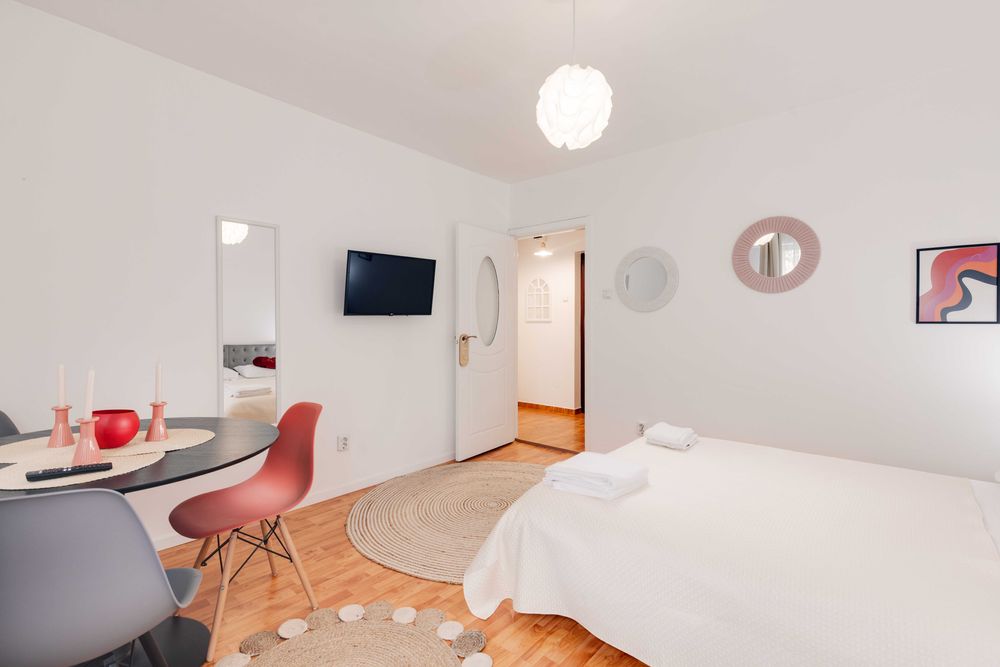 Apartament 2 pers Cipariu plata card vacanta
