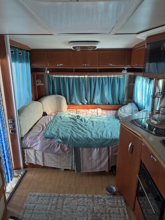 Каравана с навес