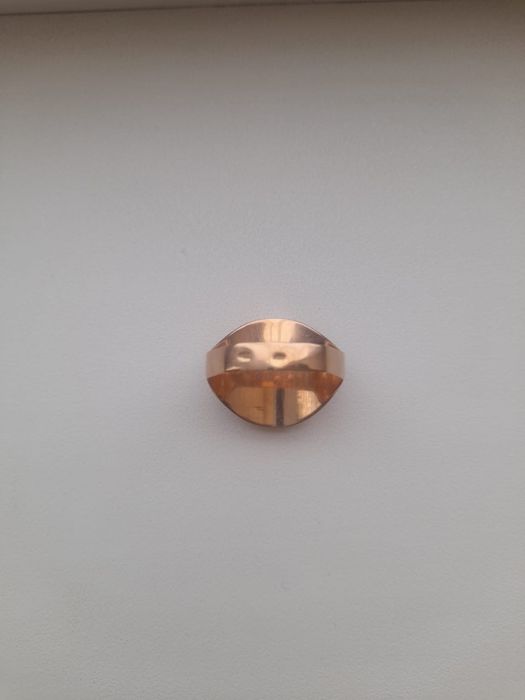 Продам золотой перстень