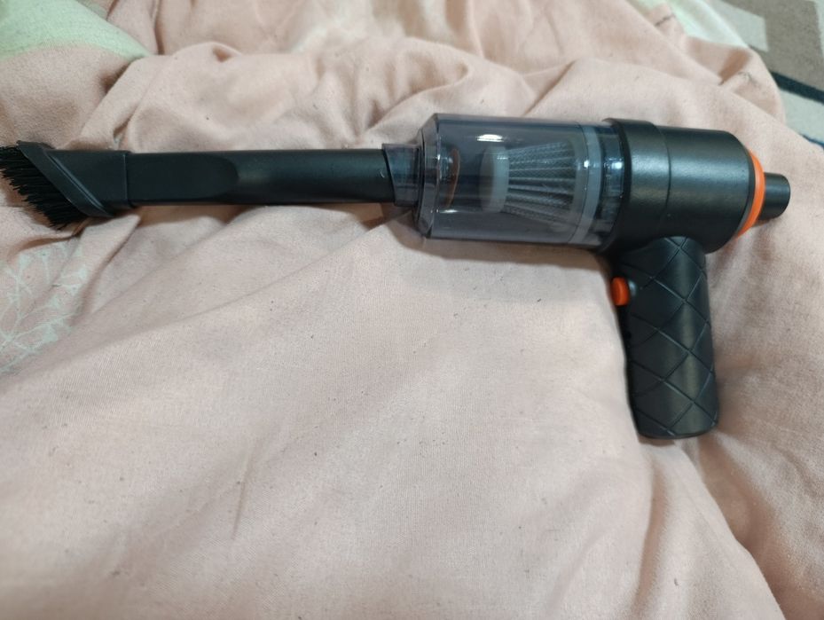 Продам пылесос для машины