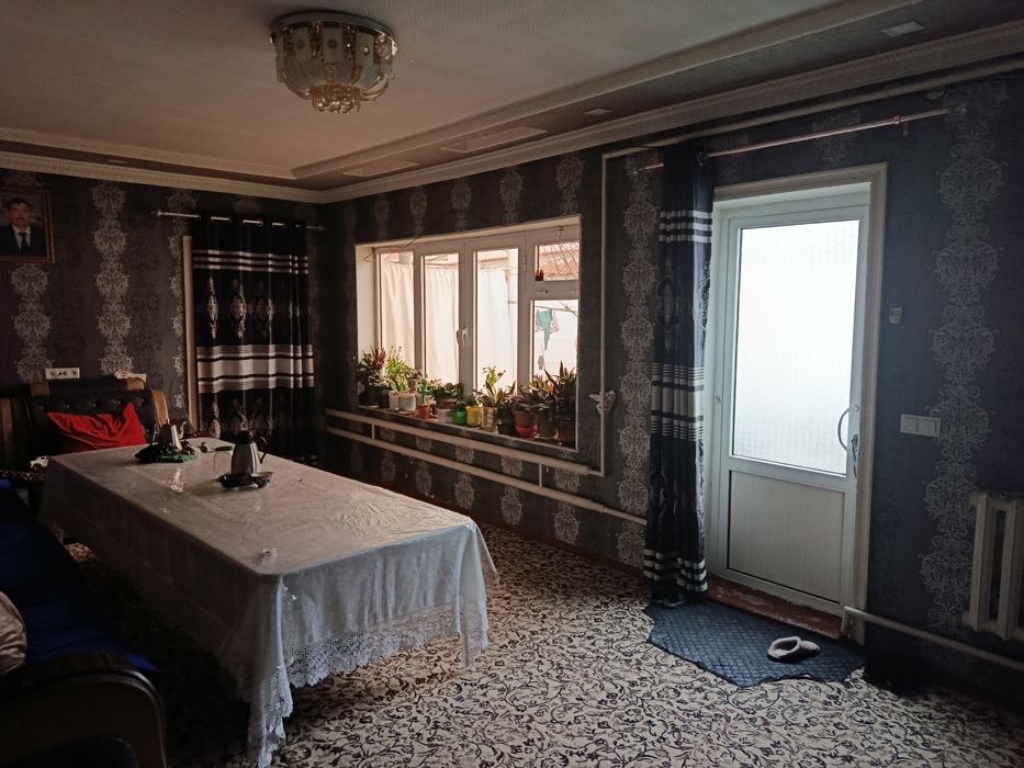 Parvoz maktab kochasida arzon uy