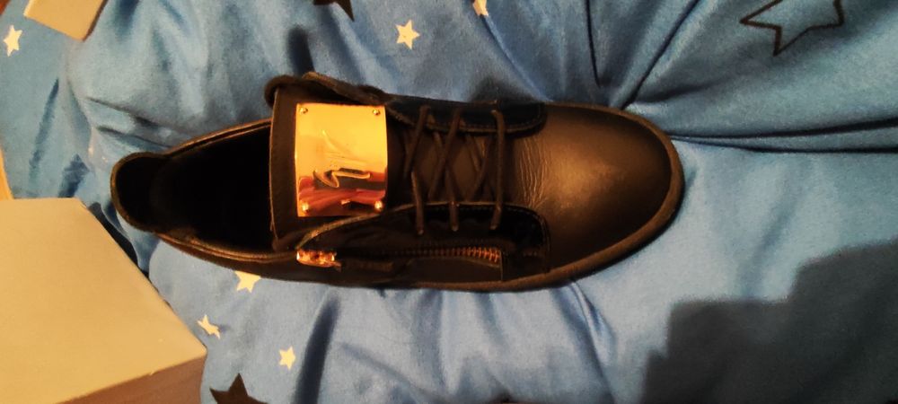 Adidași Giuseppe Zanotti noi!