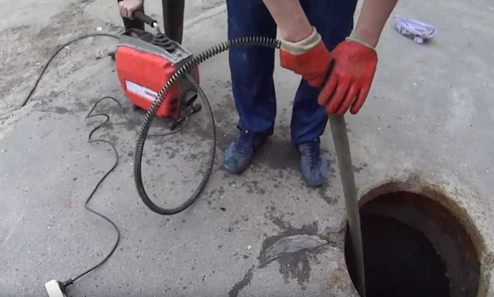 Чистка канализации сантехник круглосуточно