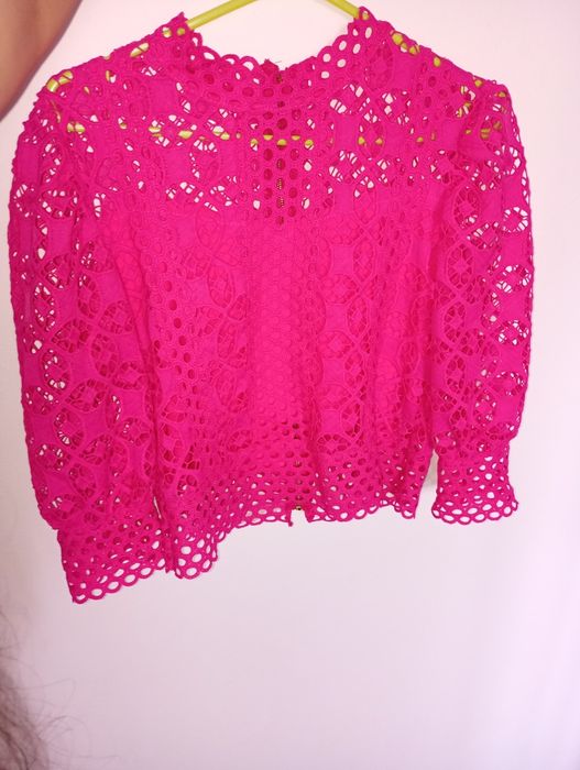 Bluza din dantela