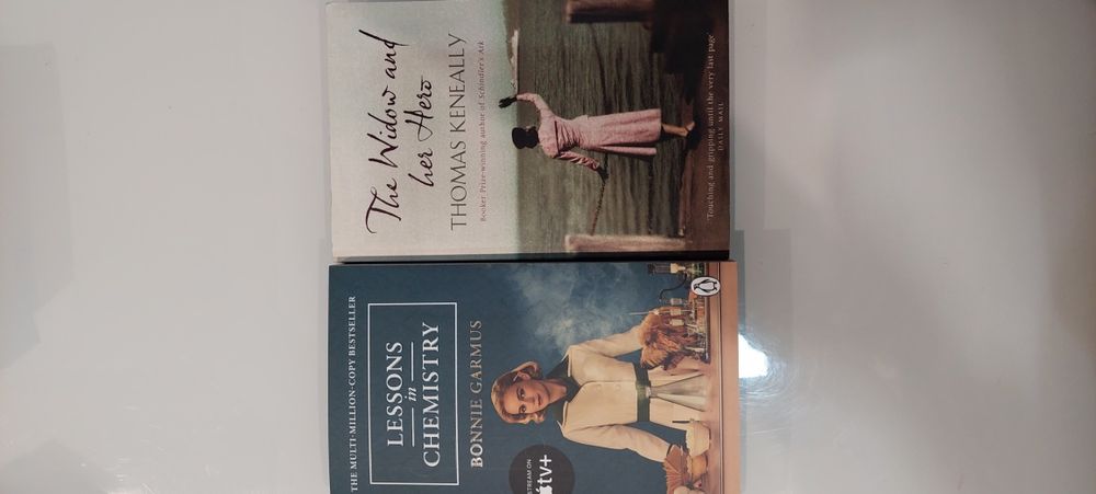 Книги на английски език