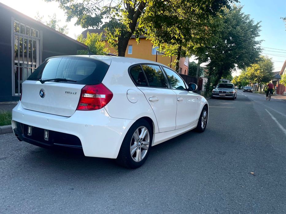 BMW 1 Series 2010 — imagine 3