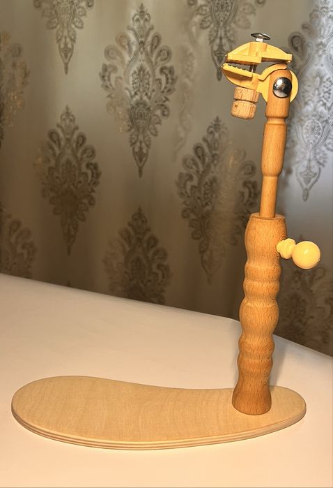 Продам кресельную стойку для вышивания Gamma