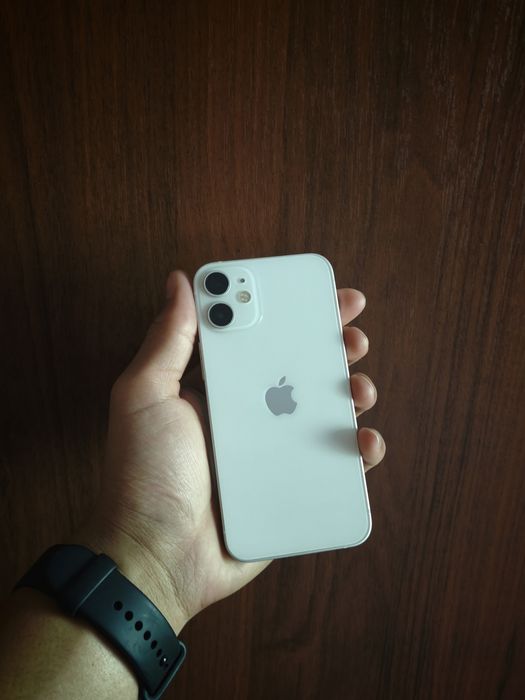 Iphone 12 mini в хорошем