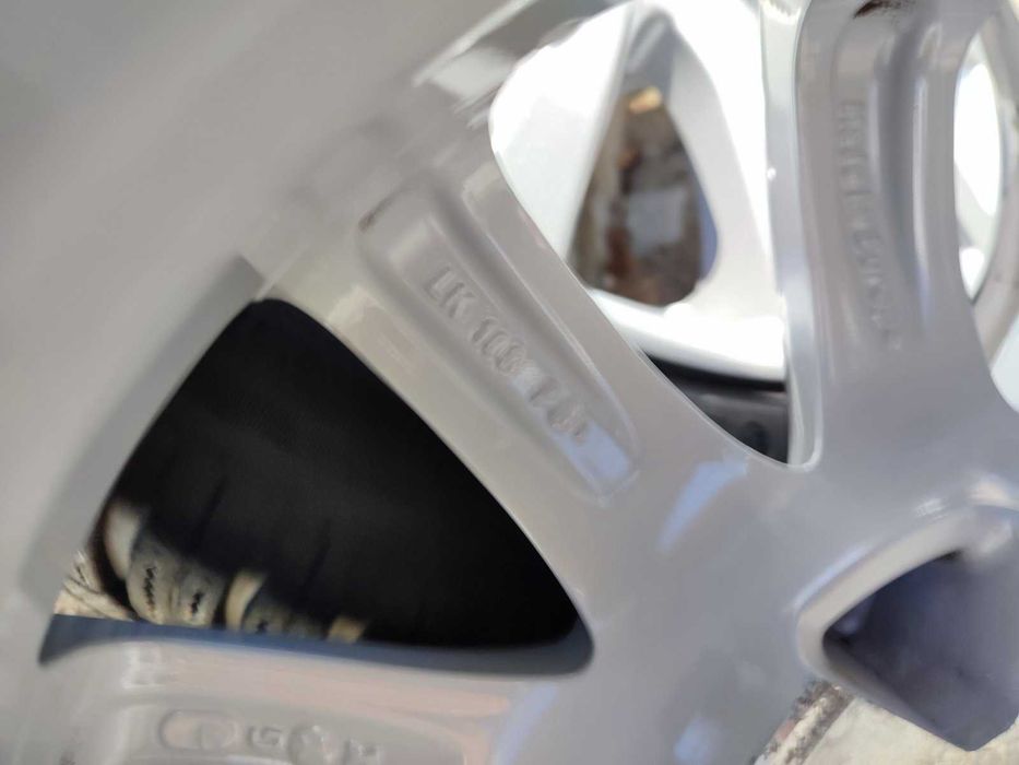 317 - 4бр. Алуминиеви джанти 16'' 5Х108 с гуми 205/55R16 Opel