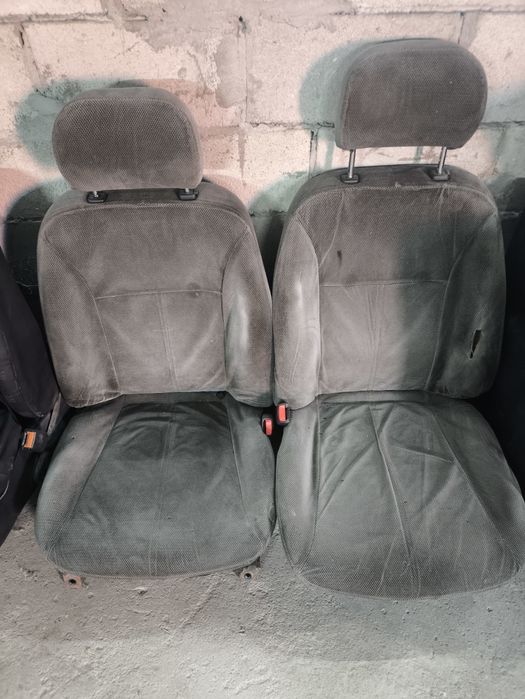 Продам сиденье пару Ниссан примера