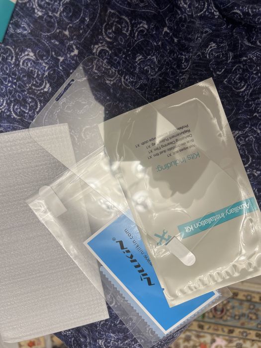 Защитное стекло