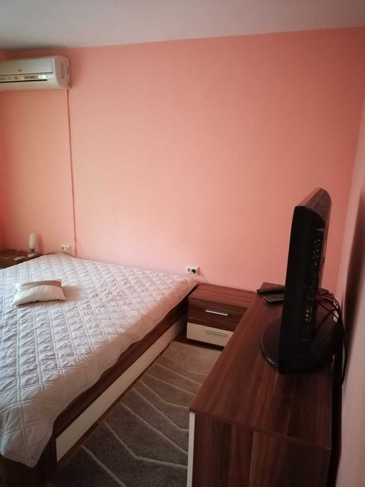 Дава се под наем Двустаен апартамент в Бургас, Братя Миладинови - 80 кв.м за 375 € - Снимка #4