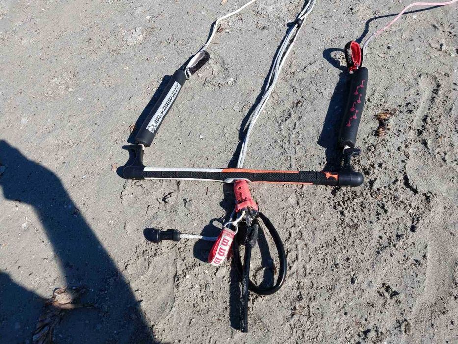 Кайт бар Slingshot kite control bar 17" инча + подарък safety leash