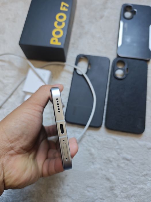 Продам Poco F7, в идеальном состоянии