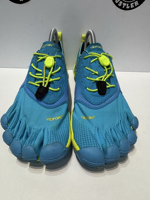 Боси обувки VIBRAM FIVE FINGERS .Номер 39