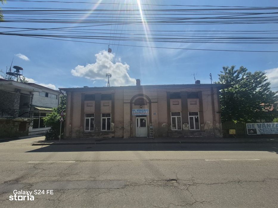 Casă ideală pentru birouri sau locuință – Zona  Str.Ștefan cel Mare