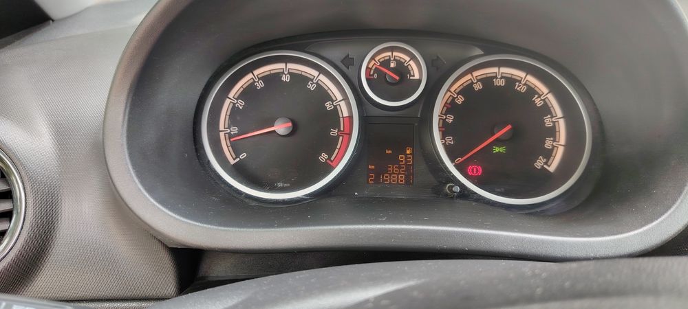 Opel CORSA +gpl 1.2 benzina