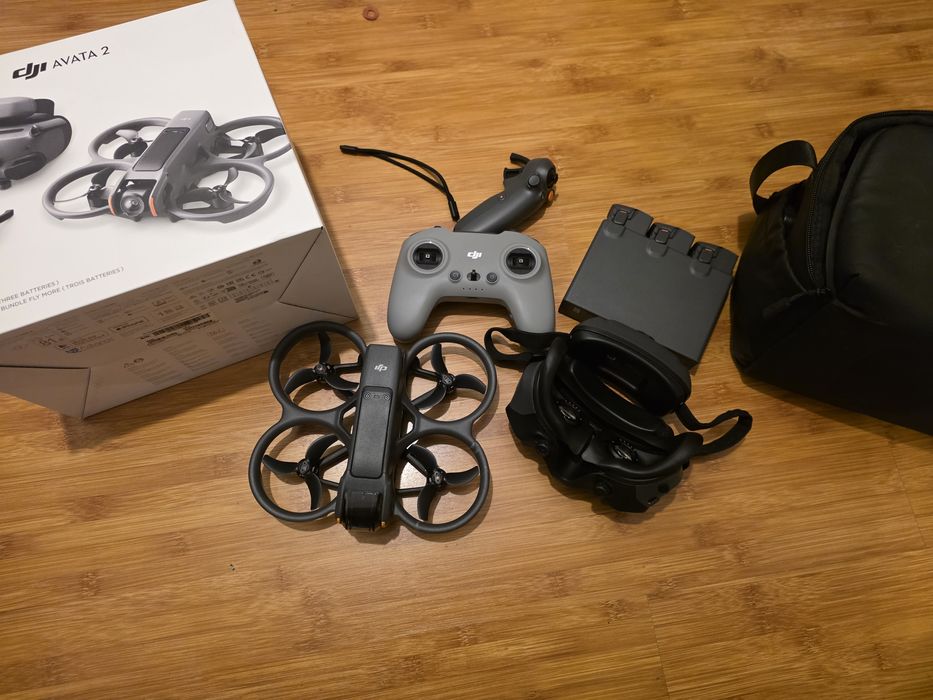 Drona DJI Avata 2  FlyMore Combo, Motion Controller + FPV Controller 3
