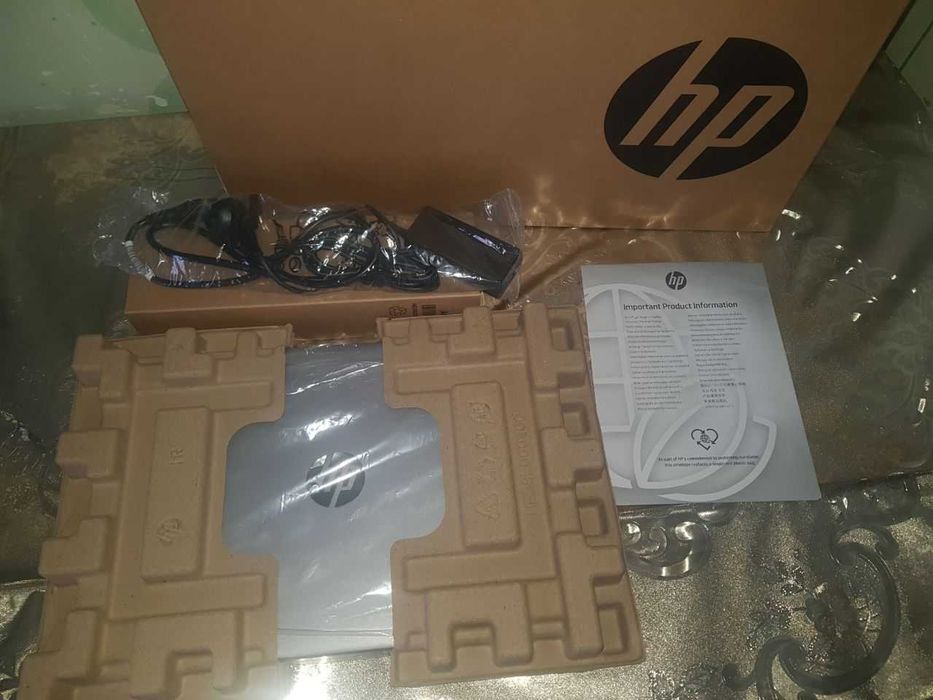 Ноутбук HP 250 G8 (i5-1135g7 | ОЗУ 8 Гб | SSD 256 Гб | 15.6" FHD )2022