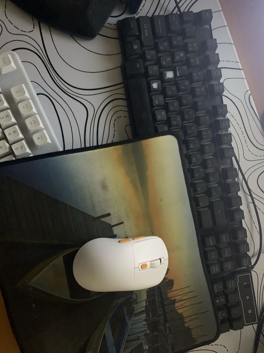 клавиатура мышка