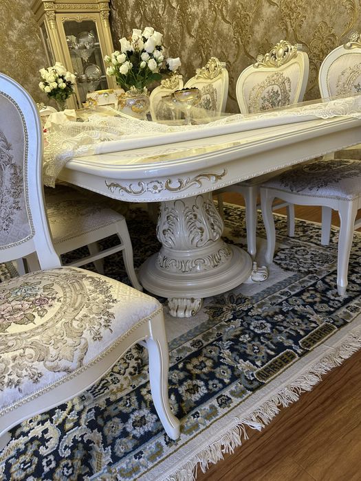 Стол стули  для зала