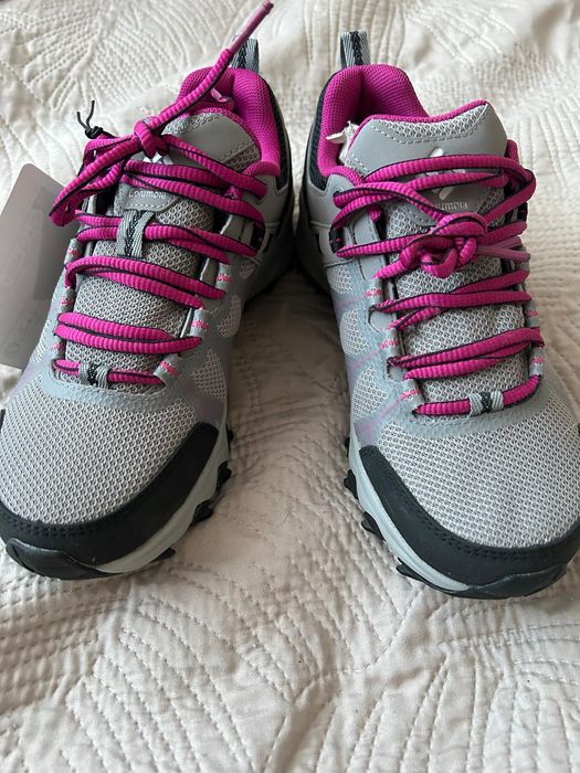 Дамски туристически маратонки  Columbia Peakfreak