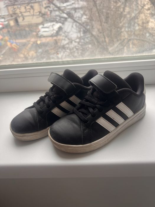 Обувь кеды адидас (30 размер)