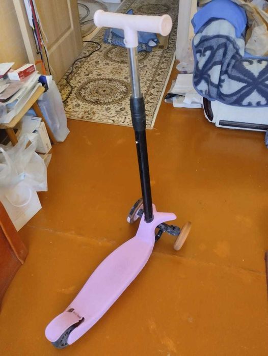 Самокат для девочки