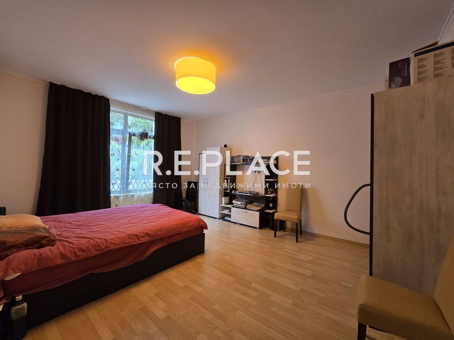 Дава се под наем Тристаен апартамент в Варна, Бриз - 115 кв.м за 1500 € - Снимка #7