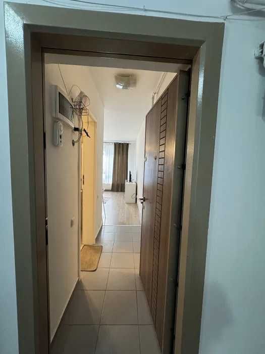 Inchiriez Garsiniera Militari Residence 1500 lei Pet Friendly