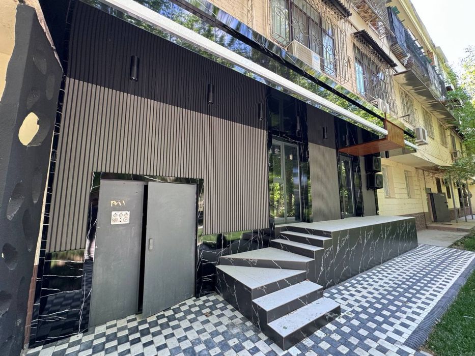 Аренда Новый Hi-Tech Office Вдоль дороги Цум Кафе Достлар 90м2