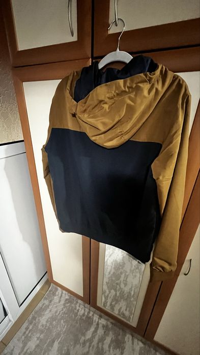 Мъжко(юношеско) яке