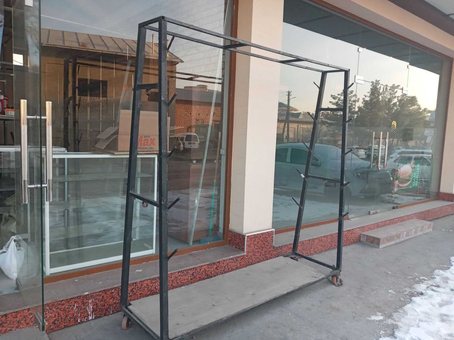 Стеллаж для магазинов/ Do'kon uchun javon