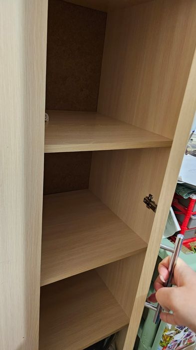 Шкаф 240 на 160 см.