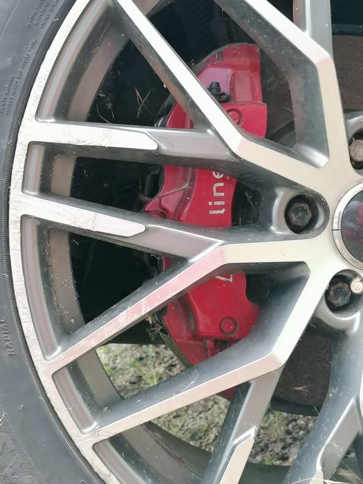 Предни спирачни апарати Audi Q7 Z18